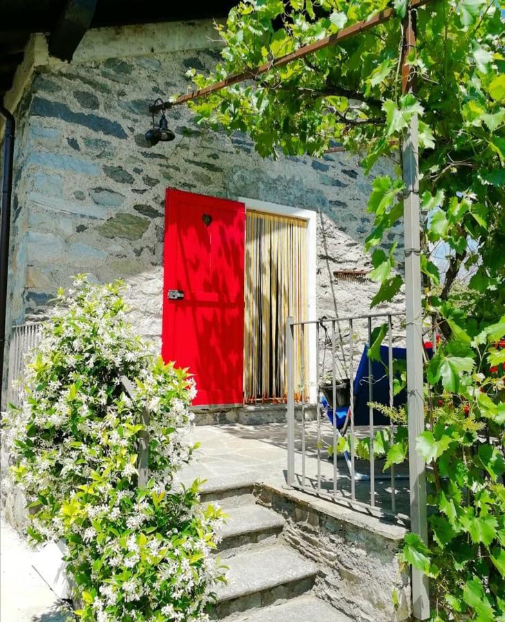 La Casetta Di Biancaneve Valtellina E Lago Di Como Dubino Kültér fotó