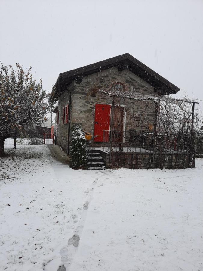 La Casetta Di Biancaneve Valtellina E Lago Di Como Dubino Kültér fotó